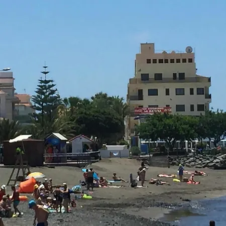 With One Bedroom In Arona, With Wifi - 500 M From The Apartmán *